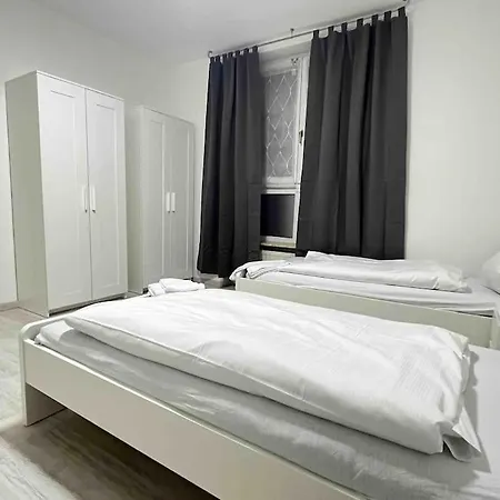 Swf111 - Komfortable Monteurwohnung Uebergangswohnung Schwarzenfeld