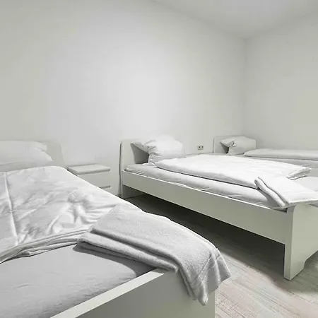 Swf111 - Komfortable Monteurwohnung Uebergangswohnung * Шварценфельд